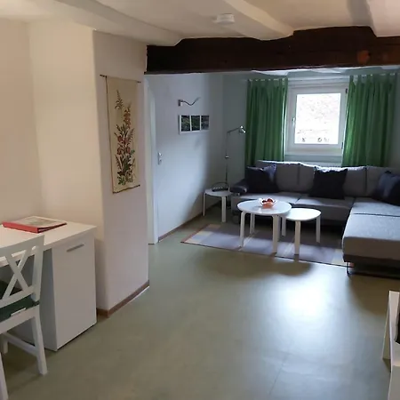 Reitze Hoob Apartment *